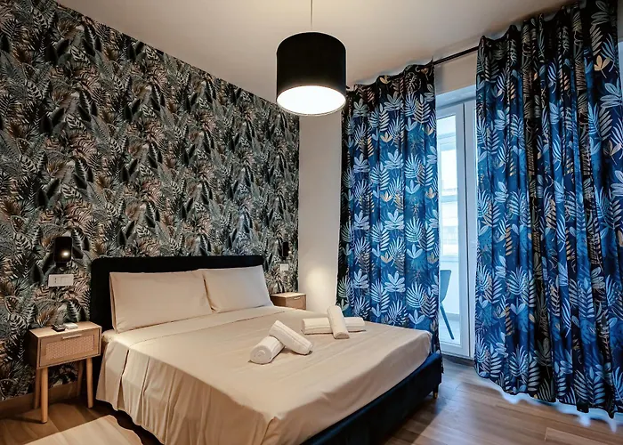 Bed & Breakfast Colorful 3*