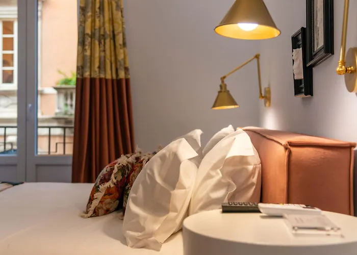 V-collection Solferino * ميلان