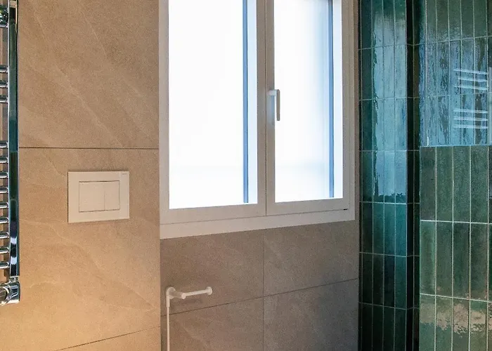 Navigli - Leobrothers - Alzaia Naviglio Pavese 8 Vendégház 3*