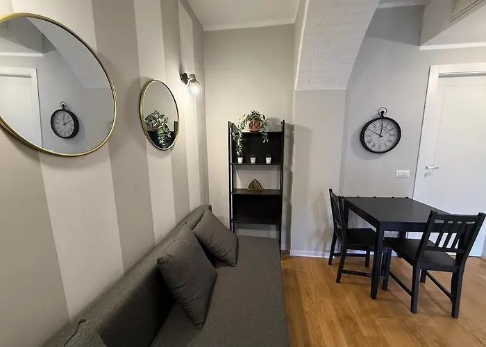 Modern Flat Near Fondazione Prada