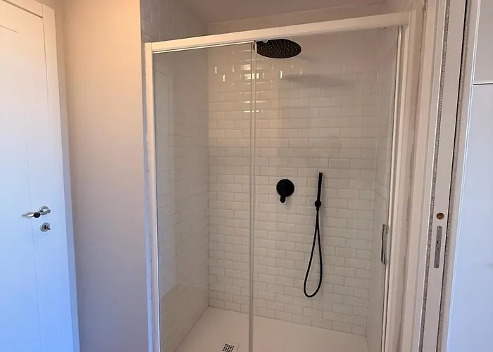 Modern Flat Near Fondazione Prada Tatil Evi *