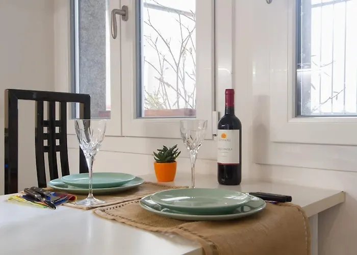 Cozy 9th Floor With Amazing View * Milán