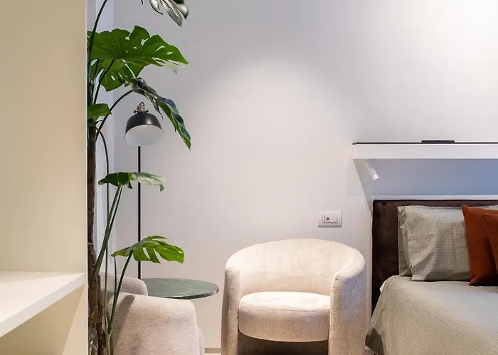 Navigli - Leobrothers - Alzaia Naviglio Pavese 8 ゲストハウス