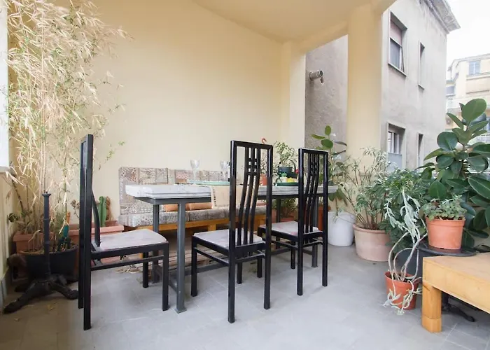 Cozy 9th Floor With Amazing View *