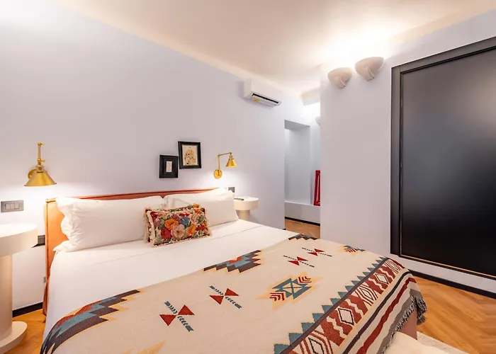 بيت ضيافة V-collection Solferino *