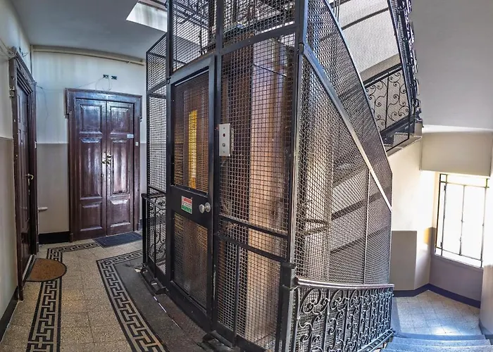 Modern 2br 2ba Metro Access 12min Duomo