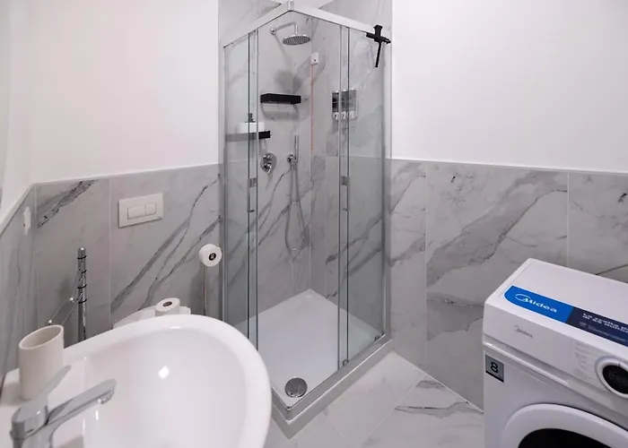 Tatil Evi Modern 2br 2ba Metro Access 12min Duomo *