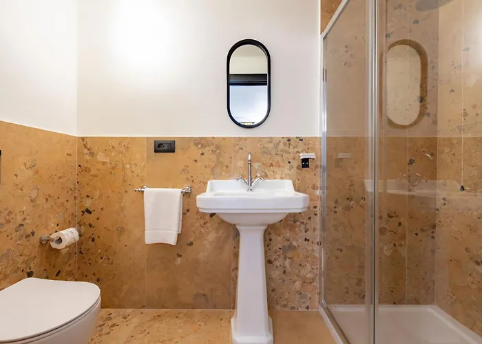 V-collection Solferino ميلان