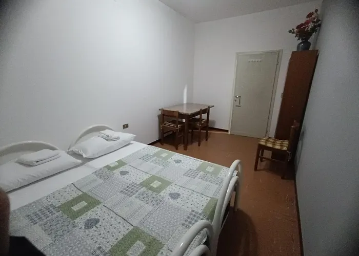 Lz Smartstays Гостевой дом *