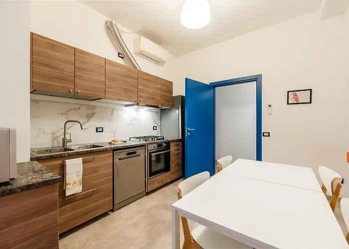 Penzion K-rooms - Station By Innstay Milán