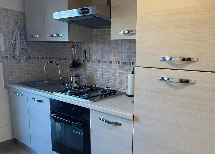 Dima's Navigli Center Milánó