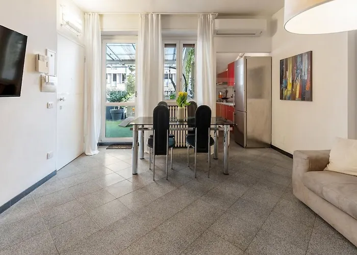 شقة M1 Duomo Modern Retreat Con Terrazzo & Bbq ميلان
