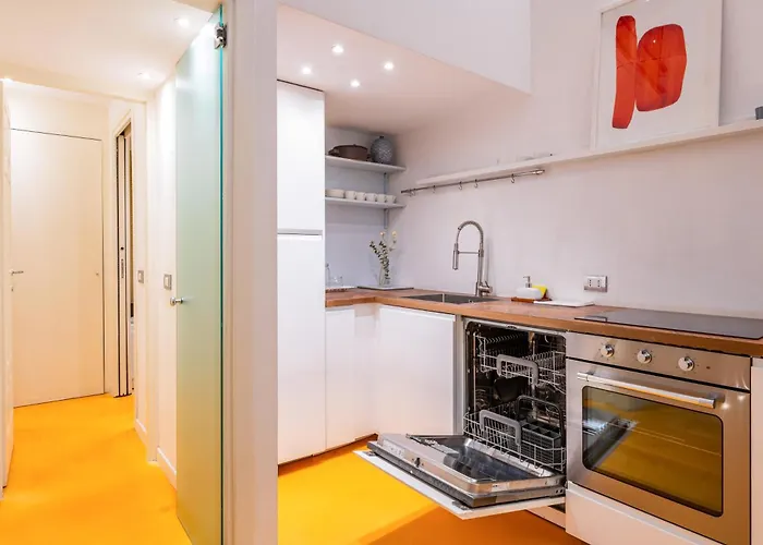 Elegant Nest - Close To Duomo Milan