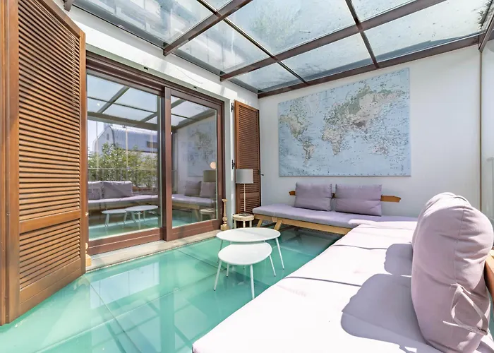 10' Navigli, Penthouse With Panoramic View *