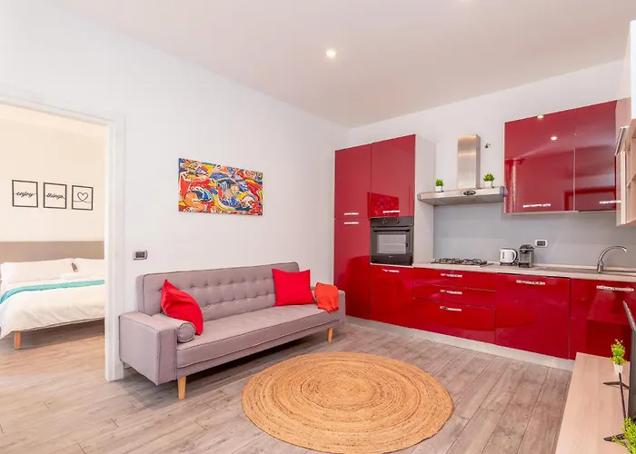 Modern Two-room Near Buenos Aires Апартаменты Милан