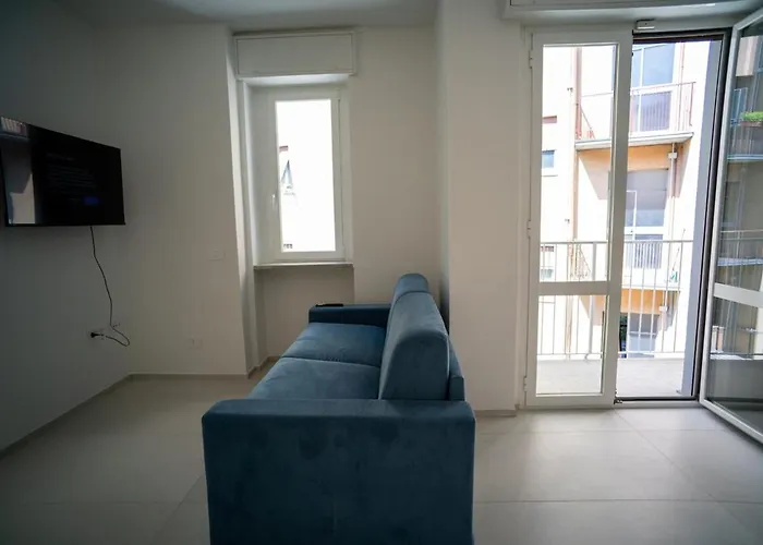 17 Nevoso Palace Milan