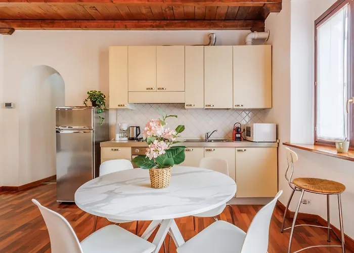 Porta Romana Vibes - A Truly Milanese Escape