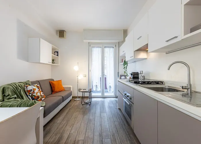 Giambellino Trilocale Accogliente Con Garage