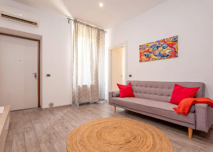Modern Two-room Near Buenos Aires Milano