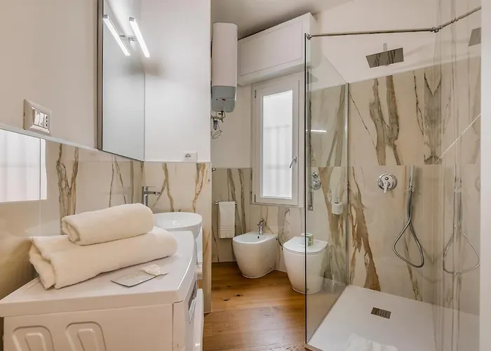 Appartement Metro A 3 Min-duomo A 8 Min-wi-fi-ac-smarttv Milaan