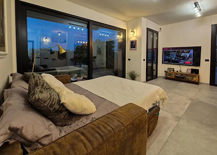 Romantic Sky Loft In - San Felice * Milan