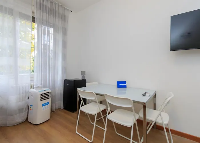 Apartment I-host - Imperia 21