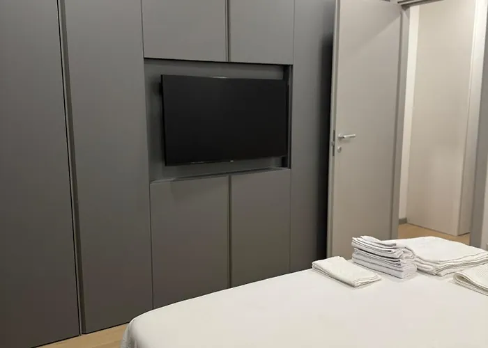 Moderno Con Wi-fi E Ac - Vicino Stazione E Metro M3 * 米兰