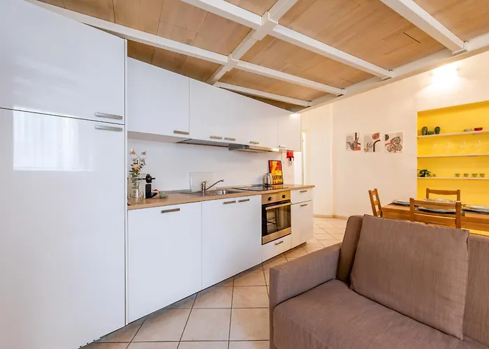 Apartment Old Milan's Nest - In The Historic Center