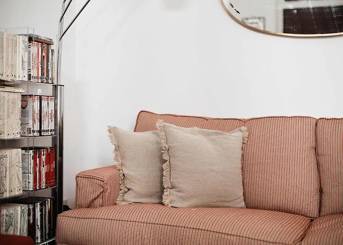 Lejlighed Modern 1 Bedroom Near Gae Aulenti *