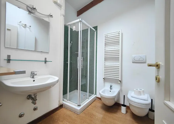 Molino Delle Armi Near Metro Blue * Mailand