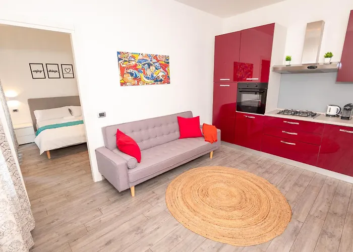 Апартаменты Modern Two-room Near Buenos Aires Милан