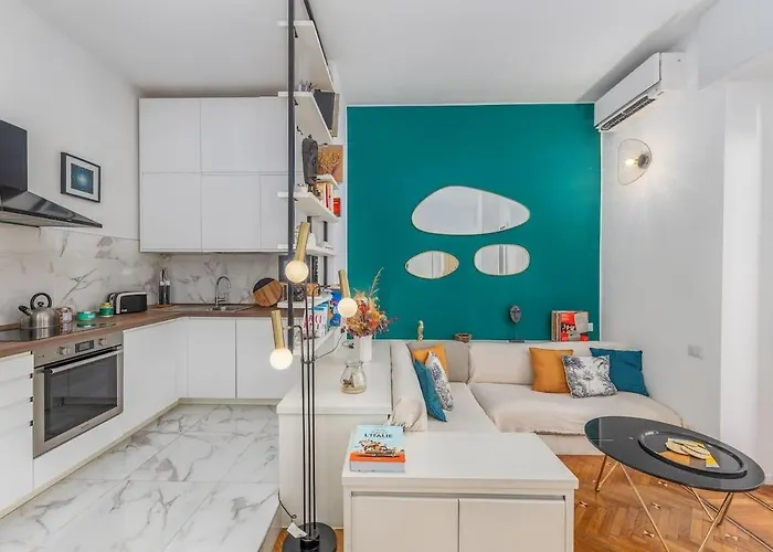 Lägenhet Maison Lumiere - A Few Steps From Station