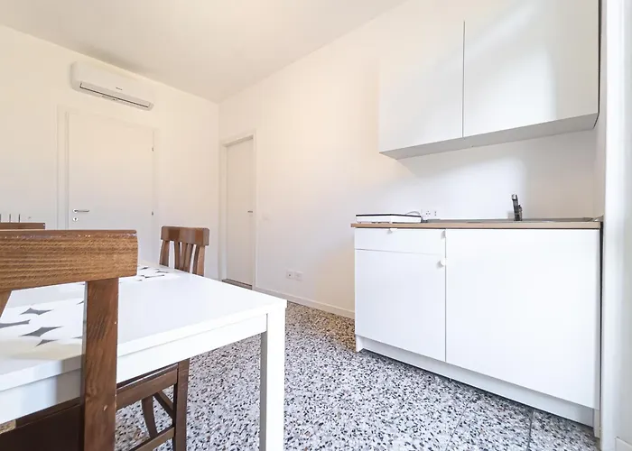 Rrrapido Sant' Ambrogio And - Via Olona *