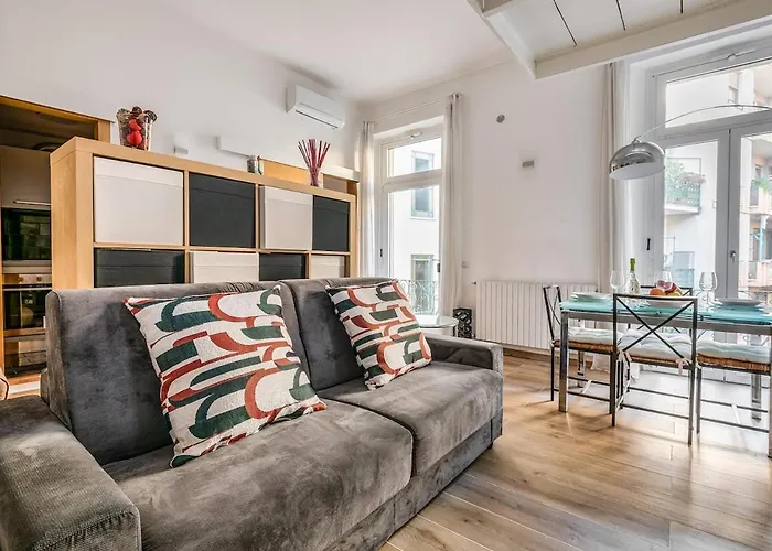 Sant Ambrogio-centre Of The Town-castle 1min-duomo4 Min Apartamento *