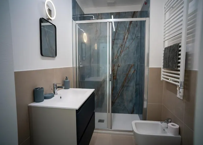 16 Nevoso Palace 아파트 *