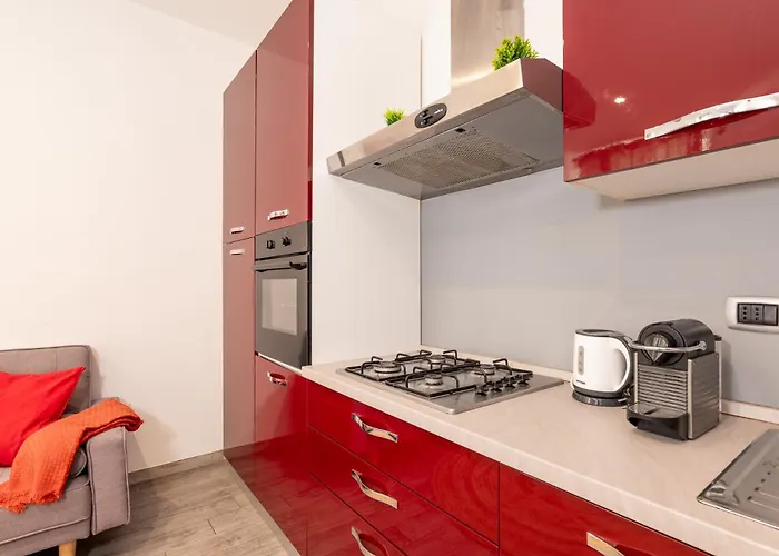 Апартаменты Modern Two-room Near Buenos Aires Милан