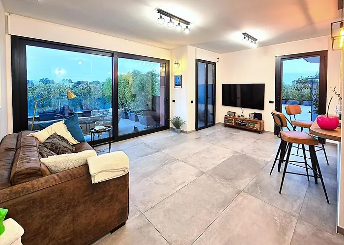 Apartment Romantic Sky Loft In - San Felice Milan