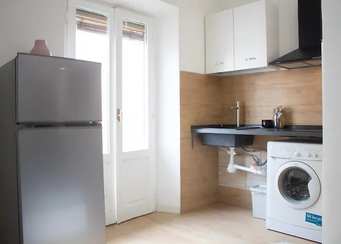 Ariahome Apartment *