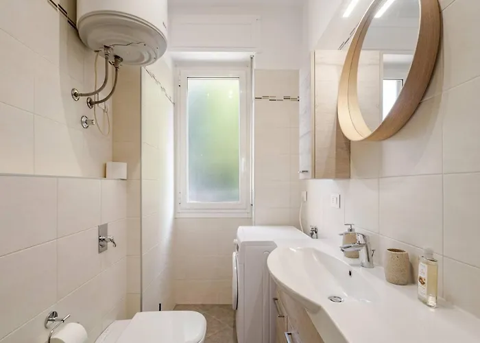 Daire Elegant Flat Milano-near San Siro Stadium! Milano