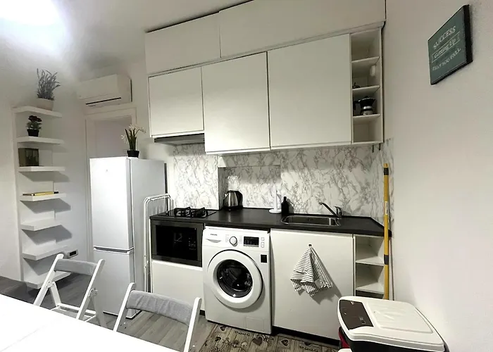 Milan-porta Venezia Ac Wi-fi Appartamento *