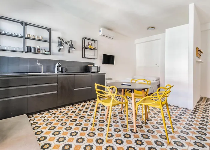 Apartment Loreto 3 Pax Wi-fi Milan