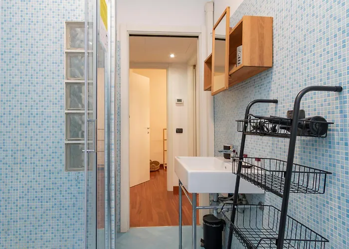 I-host - Ripa Navigli Lägenhet