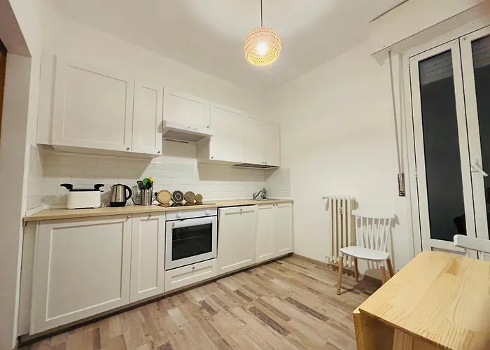 Appartement New Brenta 10 Minutes To Duomo M3-15 Minutes To Linate - Full Furnished Wi-fi,amazon Prime And