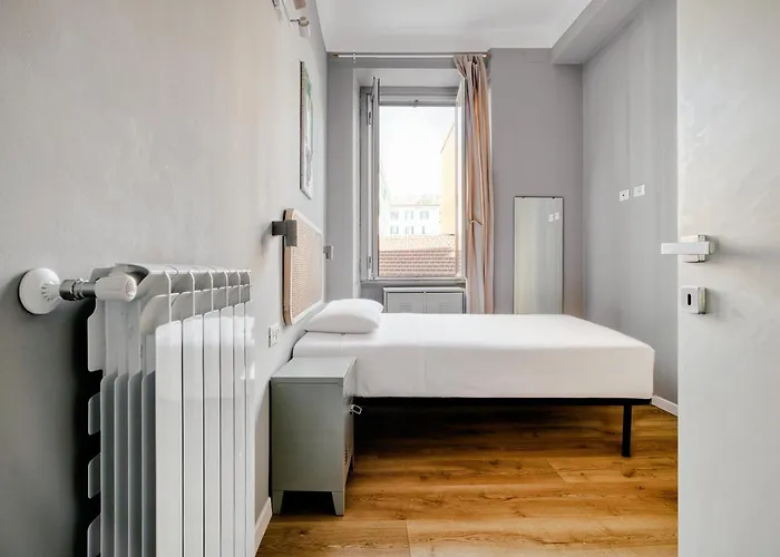 Hostmate - - Piero Francesca - Sempione