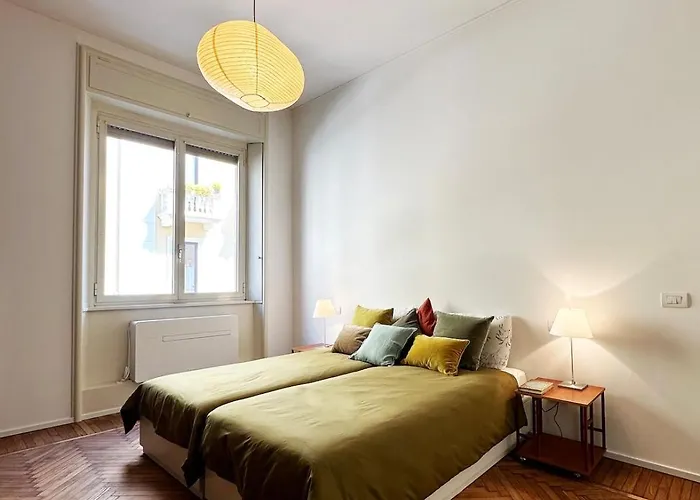 Elegant Center Apartment *