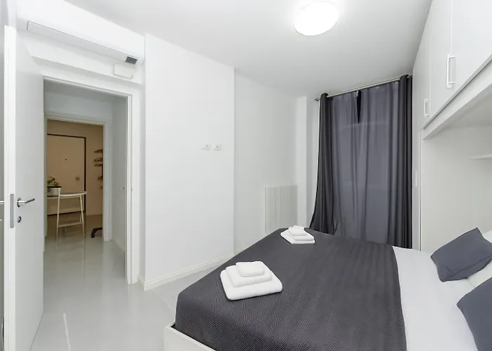 Vivimihome - Ronchi House Апартаменты *