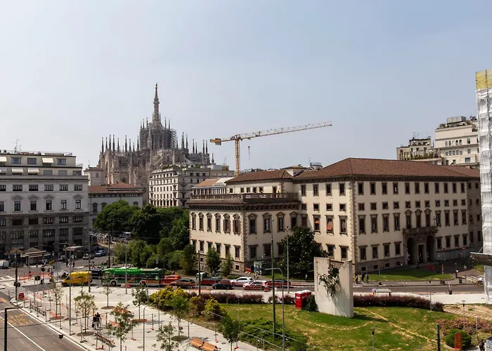 Vista Duomo Luxury Apartamento *