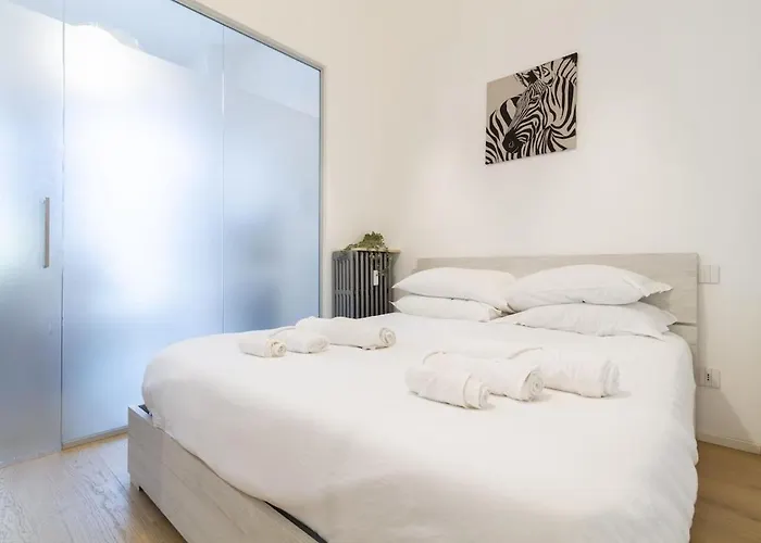 Shopping District 5 *