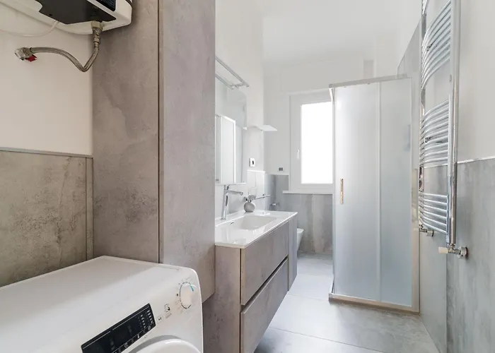 Appartamento 3 Matrimoniali E 2 Bagni Per Famiglie E Gruppi Di Viaggiatori Navigli - Naba *