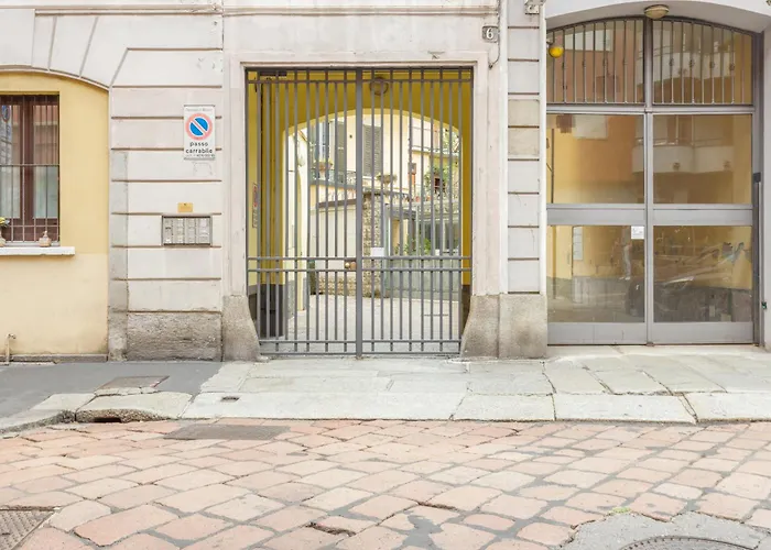 Appartement Porta Romana Vibes - A Truly Milanese Escape